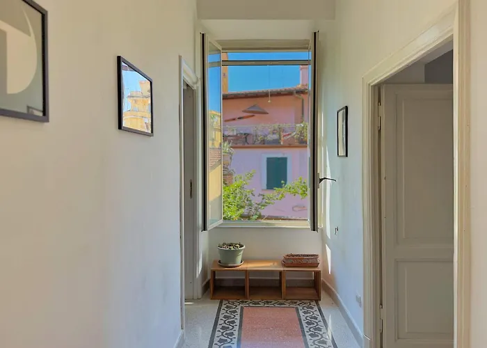 Homeby, Casa Brancaleone * Rome